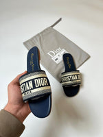 Diora sliders
